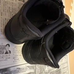 【ネット最安値】ナイキ エアフォース1 ブラック　27.0の画像