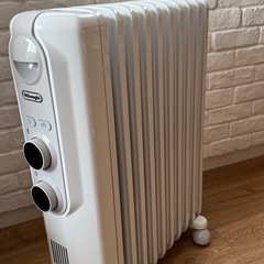 デロンギ オイルヒーターの画像