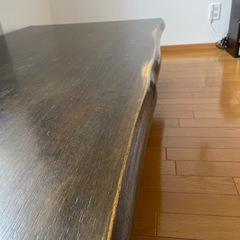 大きな
テ～ブルの画像