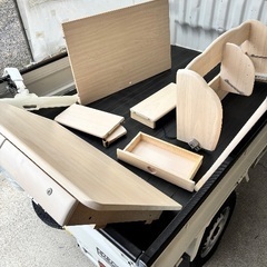 美品　コイズミ　女の子用　学習デスクの画像