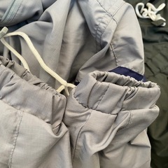 伸縮機能付 大きめ100㎝ 2回着用 美品　トイストーリー Disney　雪遊び スノーウェア スキーウェア　の画像