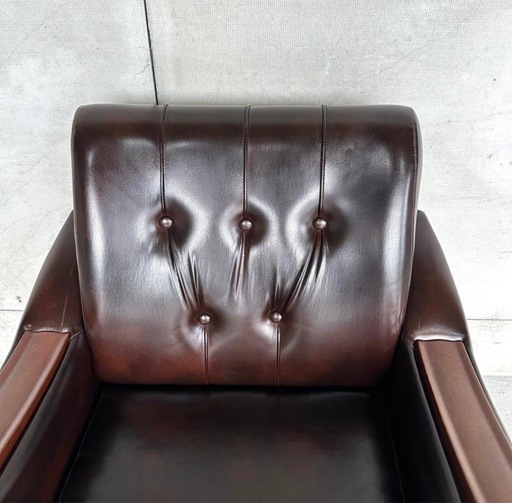 ✦昭和レトロ✦ミッドセンチュリー ラウンジチェア 合皮 × 無垢材装飾