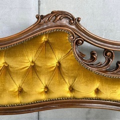 ✦80s✦ アンティークソファ カウチ ベルベット ゴールド 彫刻 ヴィンテージの画像