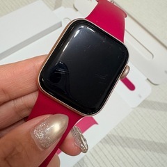 【40mm】AppleWatch Series5 の画像