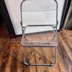 スタイリッシュ　クリア折りたたみチェア　ドンキホーテ黒崎付近でお渡しの画像