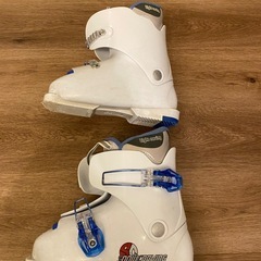 スキーブーツ　22cmの画像