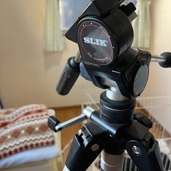 カメラ三脚　大きいの画像