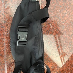 ノースフェイス　ボディバッグ‼️ 黒
の画像