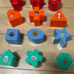 【おもちゃ】アンパンマン 形合わせおもちゃ かぎパズルの画像