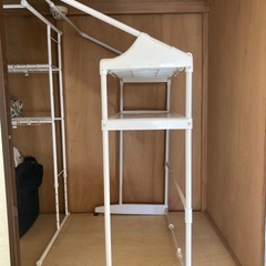 押入れ用ハンガーラックの画像