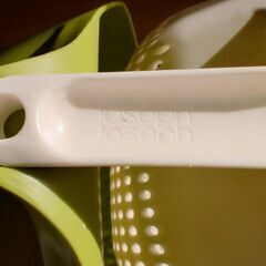 ジョセフジョセフの野菜かご2つセットの画像