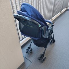 アップリカ　ベビーカー　クルリーの画像
