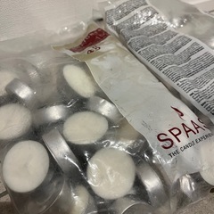 【新品】アロマ用にティーライトキャンドル　190個ほどの画像