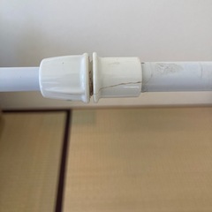 押入れ用ハンガーラックの画像