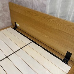 【無印良品】ベッドフレームオーク材 ダブル＋ヘッドボード
の画像