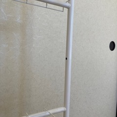 押入れ用ハンガーラックの画像