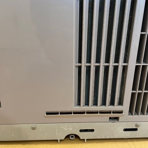 窓枠エアコン　トヨトミ　TIW-A160I