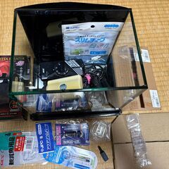 GEX小型水槽＋周辺機器 譲りますの画像