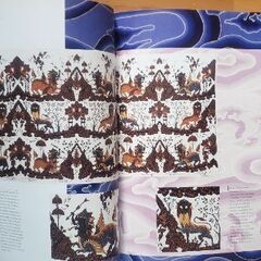 洋書 「Batik Spirit of Indonesia」中古品 ハードブック 232ページ の画像