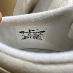 NIKE新品スニーカー24cmの画像