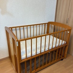 Katoji ベビーベッド ※傷や凹みありの画像