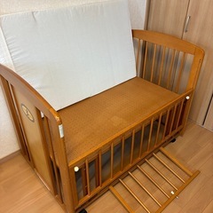 Katoji ベビーベッド ※傷や凹みありの画像