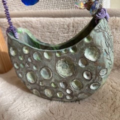 サンキャッチャー付き！花瓶の画像