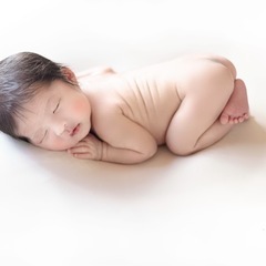 ニューボーンフォトの画像