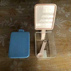 スプーン付ポット
の画像