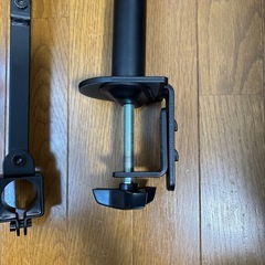 モニターアームの画像