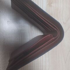 ATIANNI 二つ折り財布　美品の画像