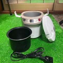 お取引き中です。炊飯器　コイズミ　1.5合　中古の画像