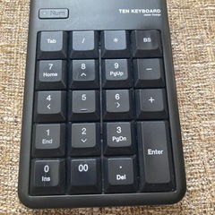 ELECOM製　テンキーの画像