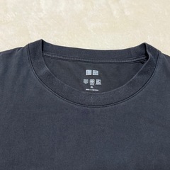 UNIQLO 長袖Tシャツ　メンズの画像
