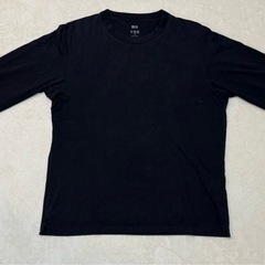 UNIQLO 長袖Tシャツ　メンズの画像