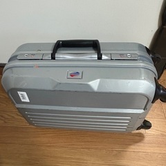 　スーツケース　キャリーバッグ　の画像