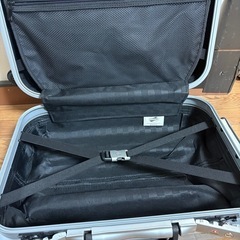 　スーツケース　キャリーバッグ　の画像