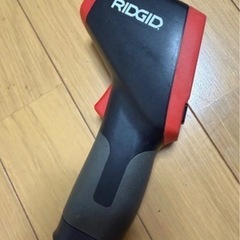 非接触で測れる温度計の画像