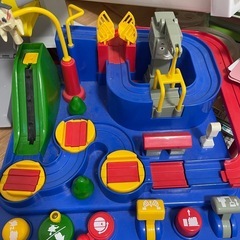 パウパトロール、トーマス玩具の画像