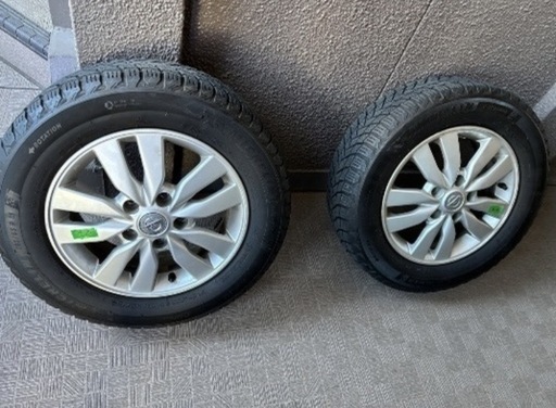 スタットレスタイヤホイール195/65R15