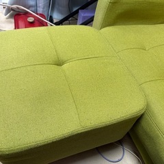 2人掛け用ソファ スツール＆クッション付きの画像