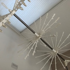 【差し上げます】室内縦長洗濯干し（パラソルハンガー）の画像