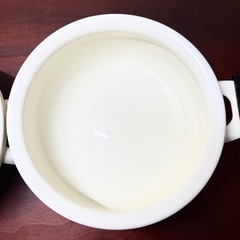 【新品】昭和レトロ ホーロー鍋 両手鍋 マルエス ネオエナシリーズ　琺瑯 の画像