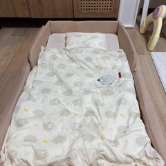 ベビーベッドファルスカ　コンパクトベッドフィット Lの画像