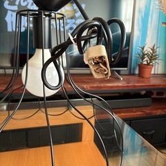 【無料】　照明　電球付いてます　の画像