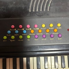 子ども卓上ピアノの画像