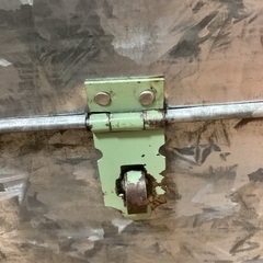 ブリキの収納箱の画像