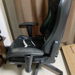 GTRACING ゲーミングチェア（ブラック）傷あり／現状渡しの画像