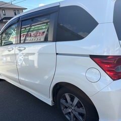 ホンダ　フリード　7人乗り
の画像