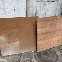 【差し上げます】漆喰を塗ったベニヤ板の廃材の画像